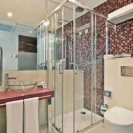 ホテル Turim Terreiro Do Paco 4*