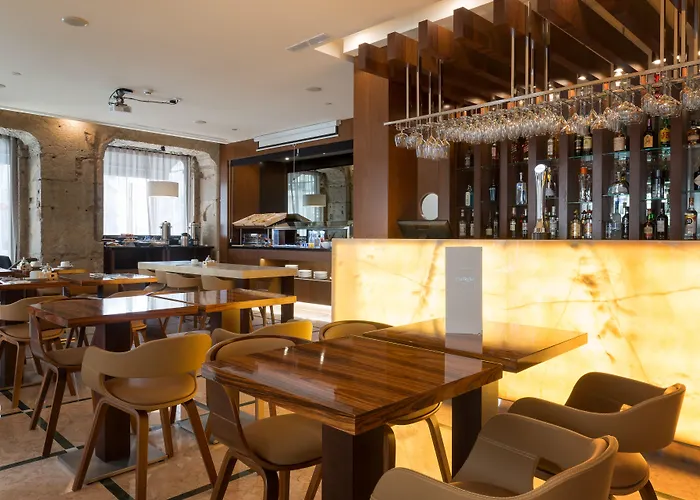 Отель Turim Terreiro Do Paco Лиссабон